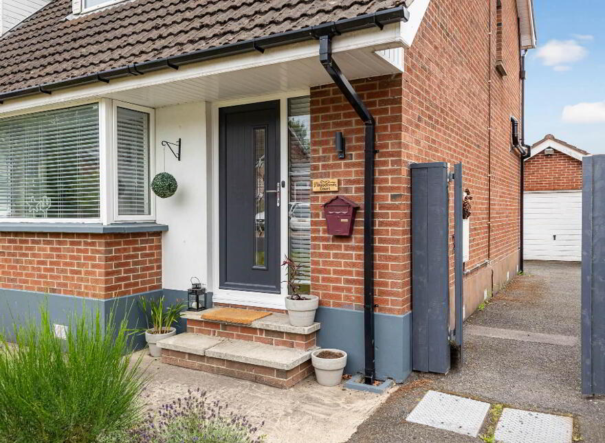 2 Woodlands Court, Limetree Avenue, Lisburn, BT28 2XP