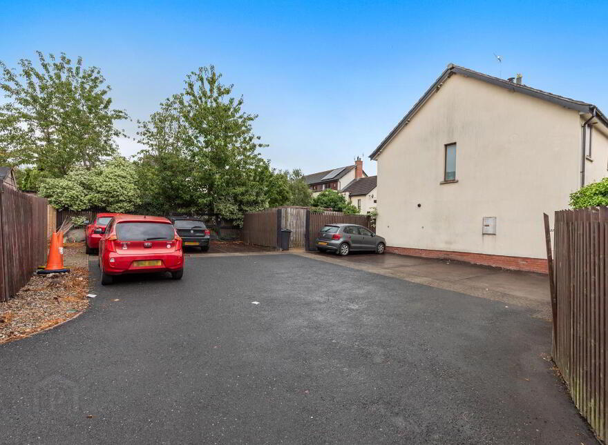 43 Robert Street, Newtownards, BT23 4DN