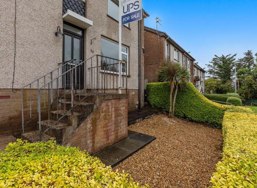 32 Ravenswood Crescent, Belfast, BT5 7QA