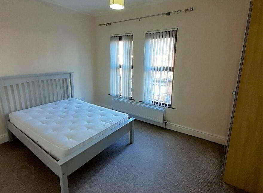 4 Meadowbank Place, Belfast, BT9 7FF