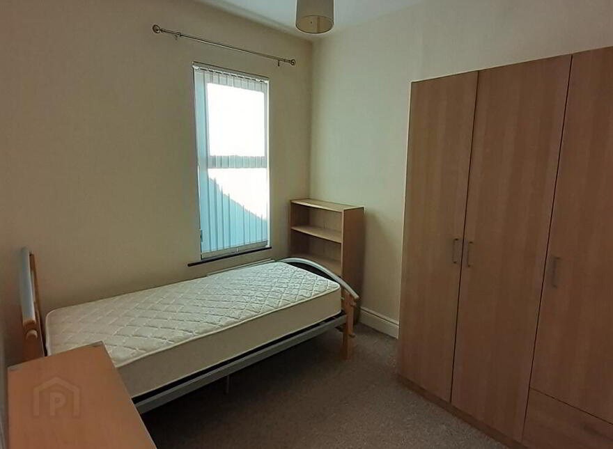 4 Meadowbank Place, Belfast, BT9 7FF