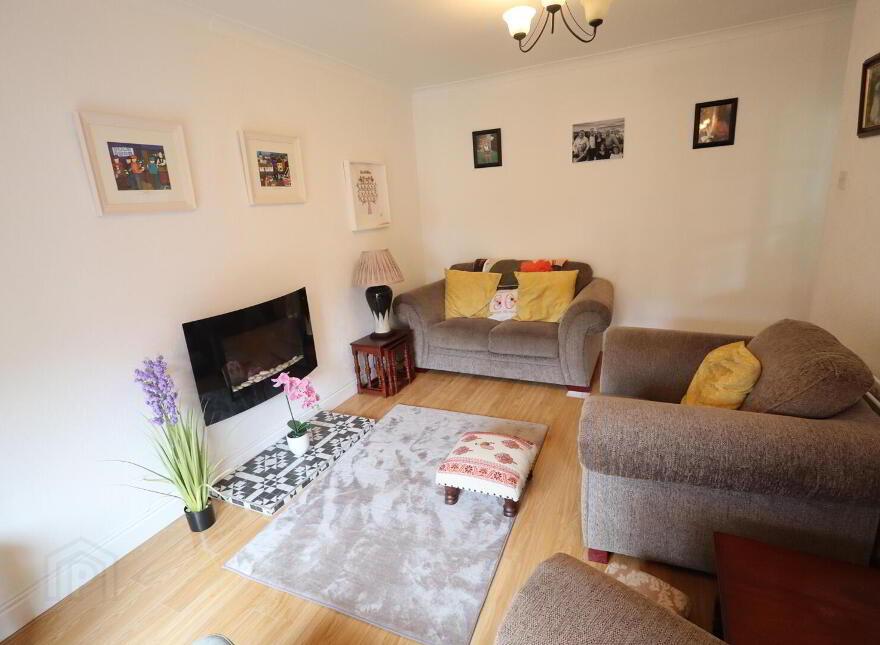 26 Mountainview Park, Belfast, BT14 7GT