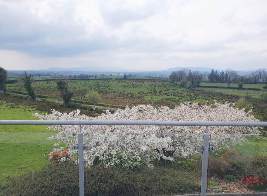 27 Breagho Road, Breagho, Enniskillen, BT74 4DE