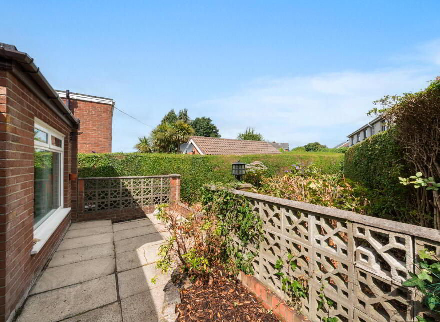 86 Roddens Crescent, Belfast, BT5 7JP