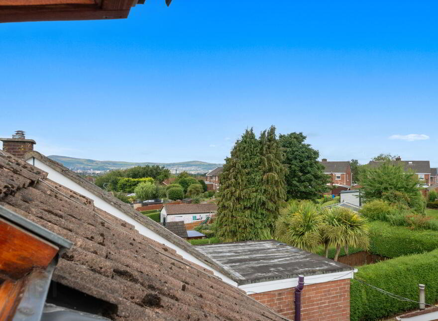 86 Roddens Crescent, Belfast, BT5 7JP
