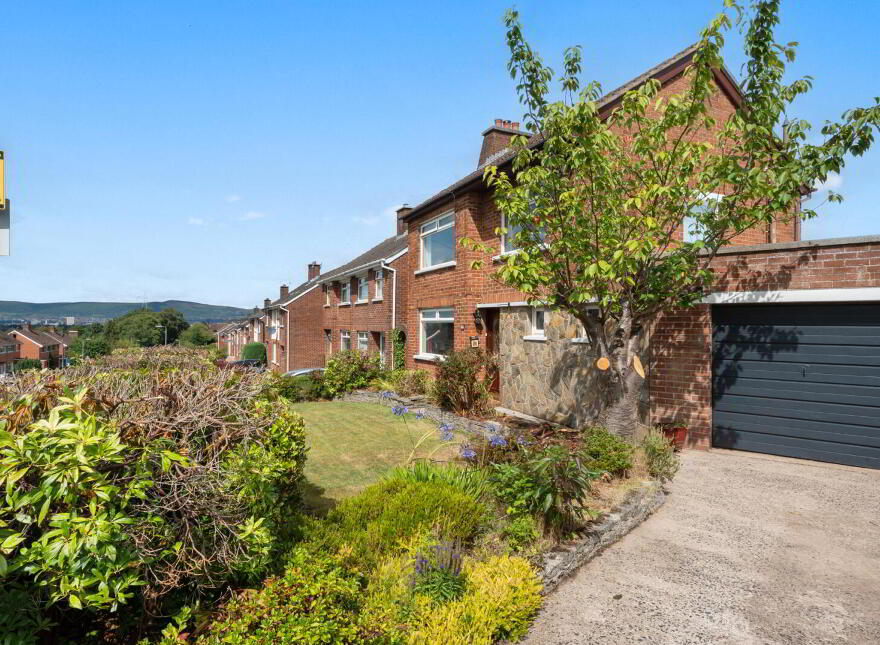 86 Roddens Crescent, Belfast, BT5 7JP