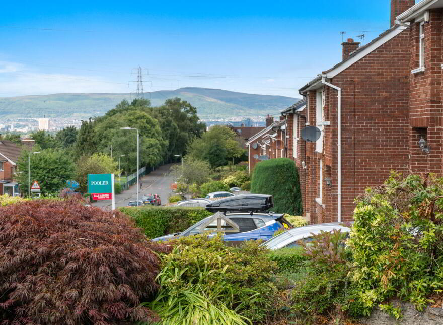 86 Roddens Crescent, Belfast, BT5 7JP