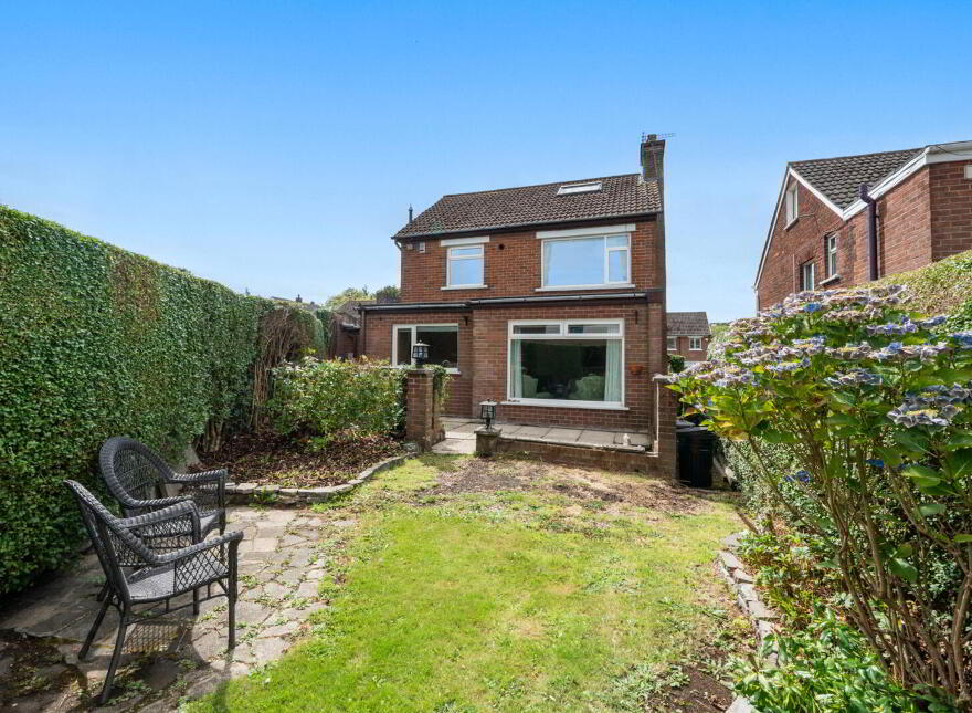 86 Roddens Crescent, Belfast, BT5 7JP