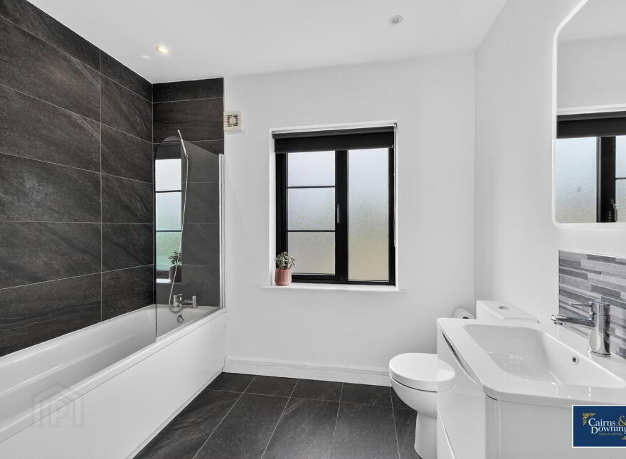 75 Bishops Green, Banbridge, BT32 4FB