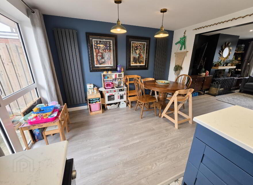 3 Castle Road, Carrickfergus, BT38 7JY