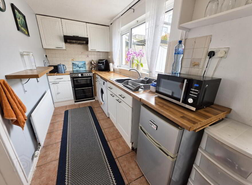 25 West Street, Ballycarry, Carrickfergus, BT38 9HS