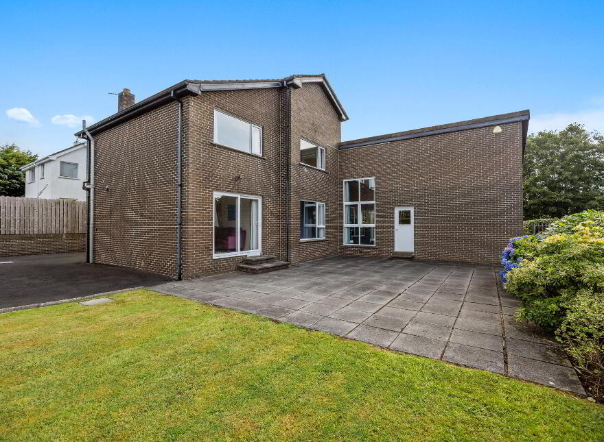 57 Newforge Lane, Belfast, BT9 5NW