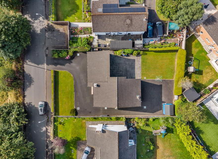 57 Newforge Lane, Belfast, BT9 5NW