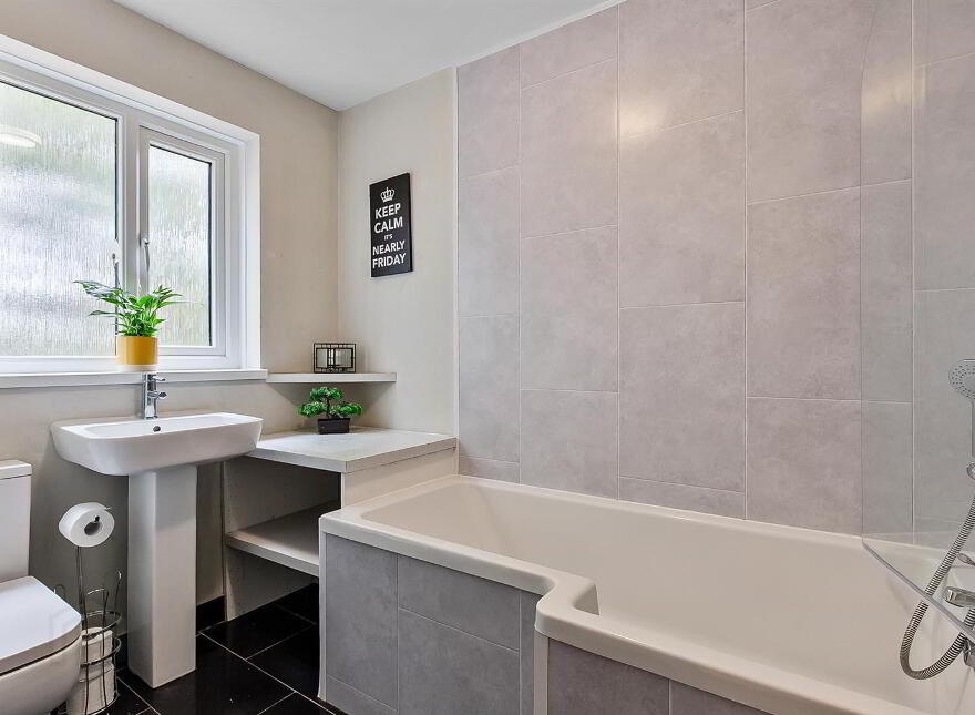 3 Hillside View, Newtownabbey, BT36 6DE