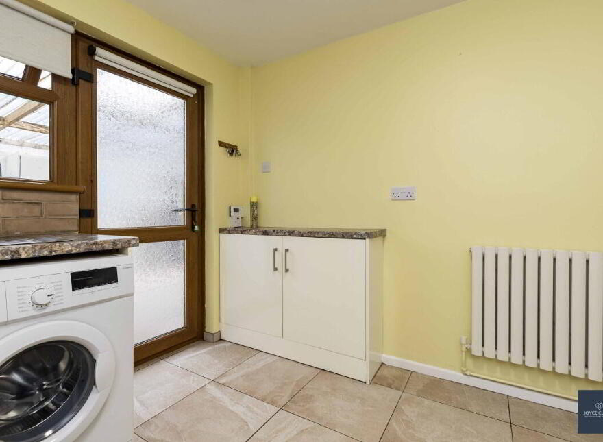 18 Waring Terrace, Craigavon, BT66 7QJ