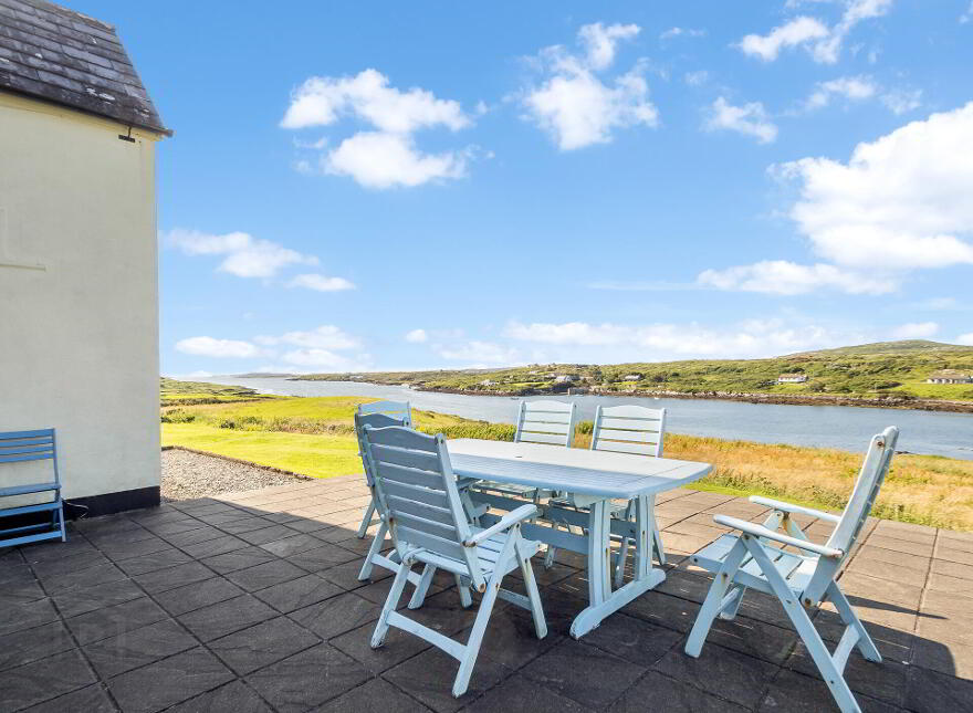 The Old Schoolhouse, Knockavally, Clifden, H71KR68