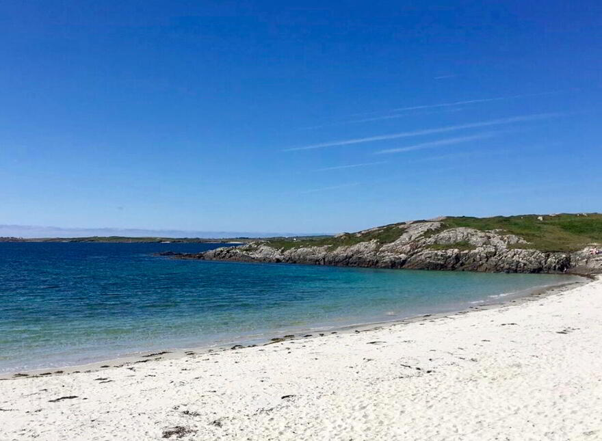 The Old Schoolhouse, Knockavally, Clifden, H71KR68