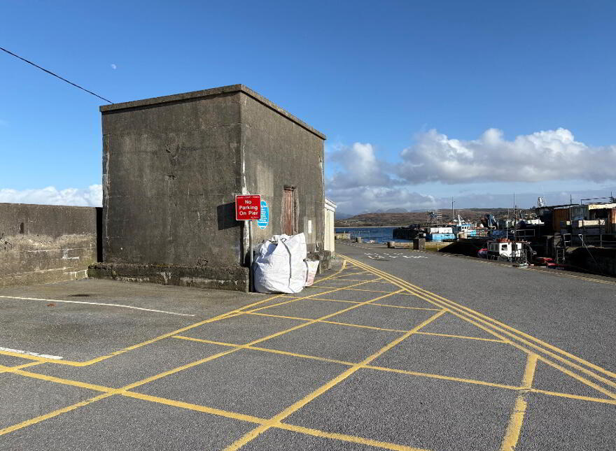 Cleggan Pier, Cleggan