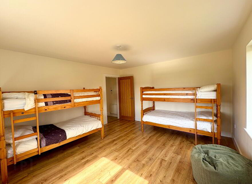 Derrigimlagh, Ballyconneely, Ballyconneely, H71RK37