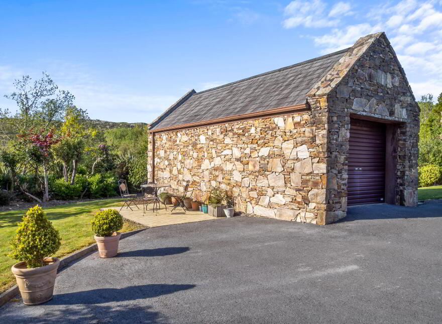 Gowlan, Clifden, H71WA02