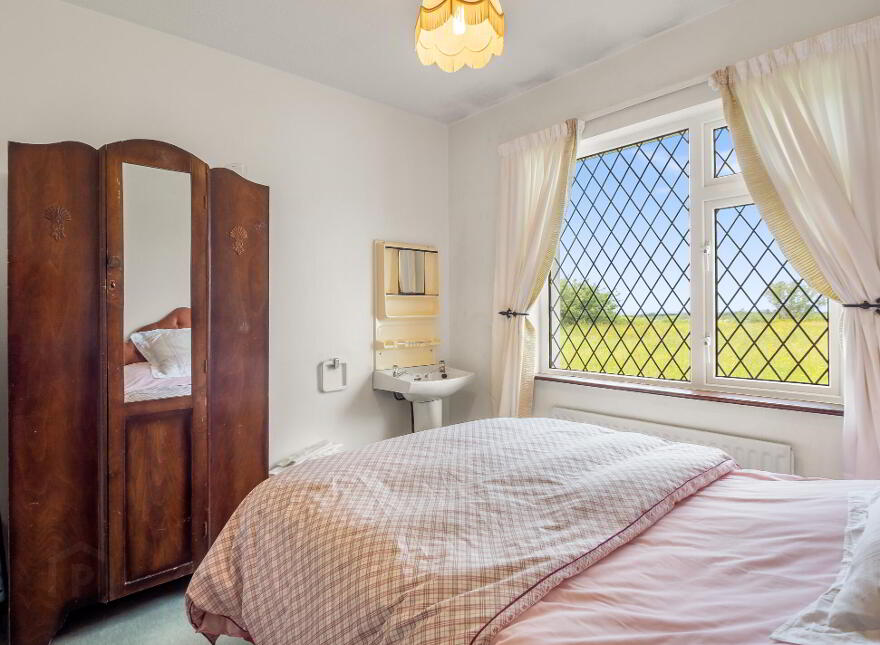 Rhone Road, Claddaghduff, H71D635