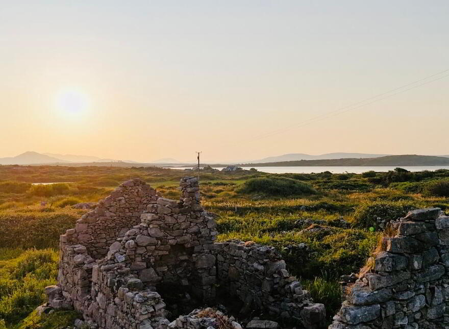 Ervallagh, Connemara, Roundstone