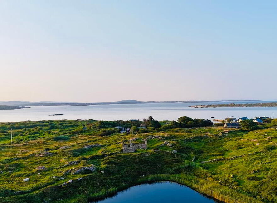 Ervallagh, Connemara, Roundstone