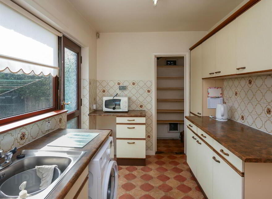19 Hollygate Avenue, Church Road, Carryduff, Belfast, BT8 8DY