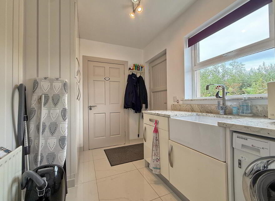 47 Cabragh Road, Bushmills, BT53 8DW
