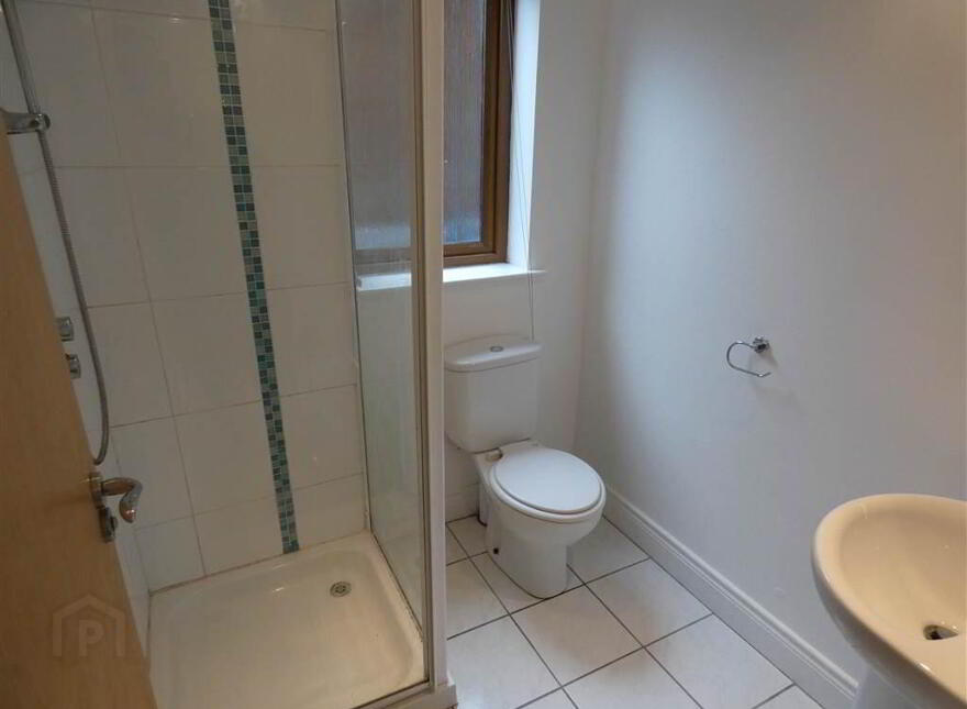 Flat 1 351a Beersbridge Road, Belfast, BT5 5DS