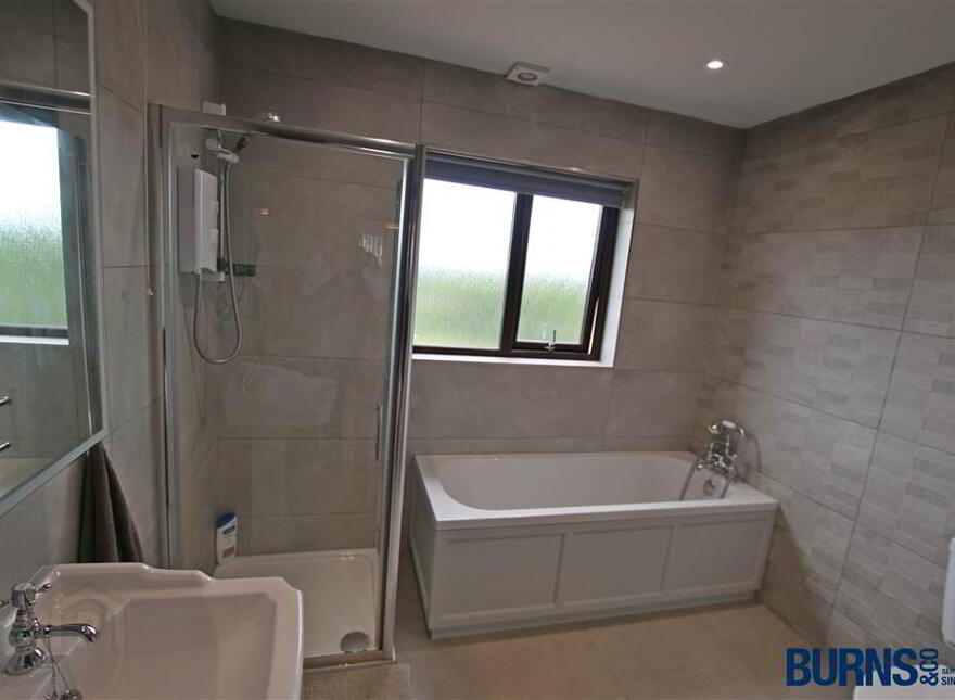 48 Mansefield Heights, Portglenone, BT44 8JR