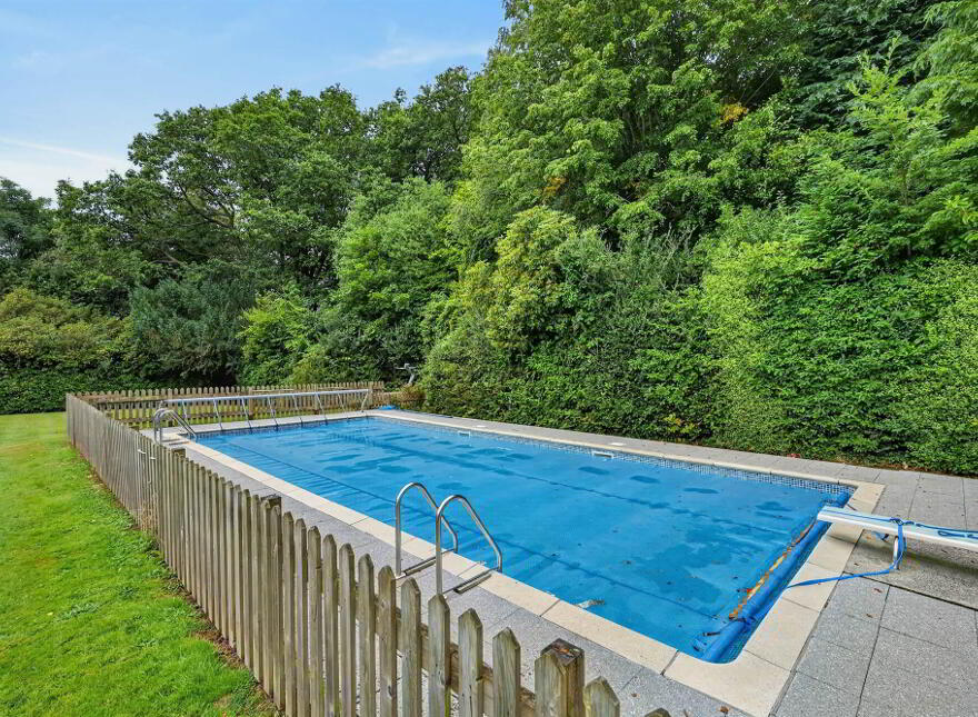 Flat 1 Lismachan House, 378 Belmont Road, Belfast, BT4 2NG