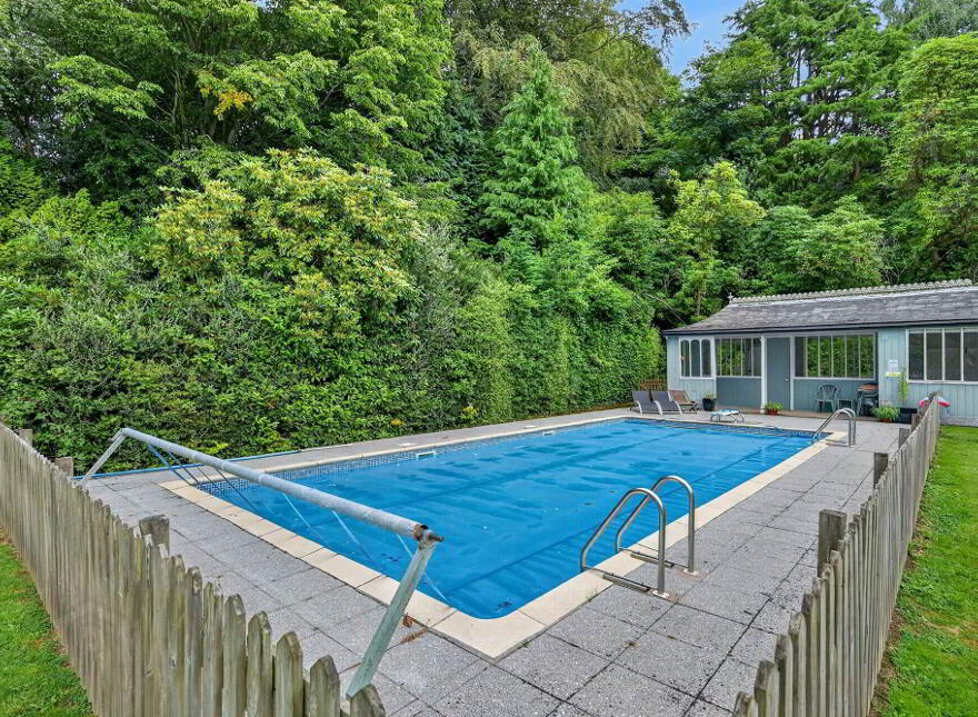 Flat 1 Lismachan House, 378 Belmont Road, Belfast, BT4 2NG