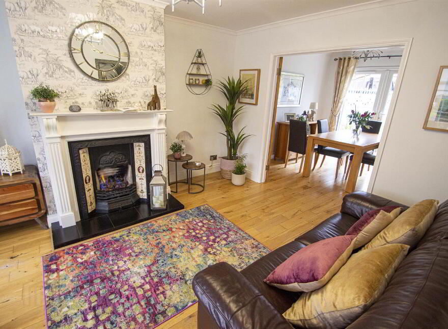 47 Lagmore Grove, Stewartstown Road, Belfast, BT17 0TD