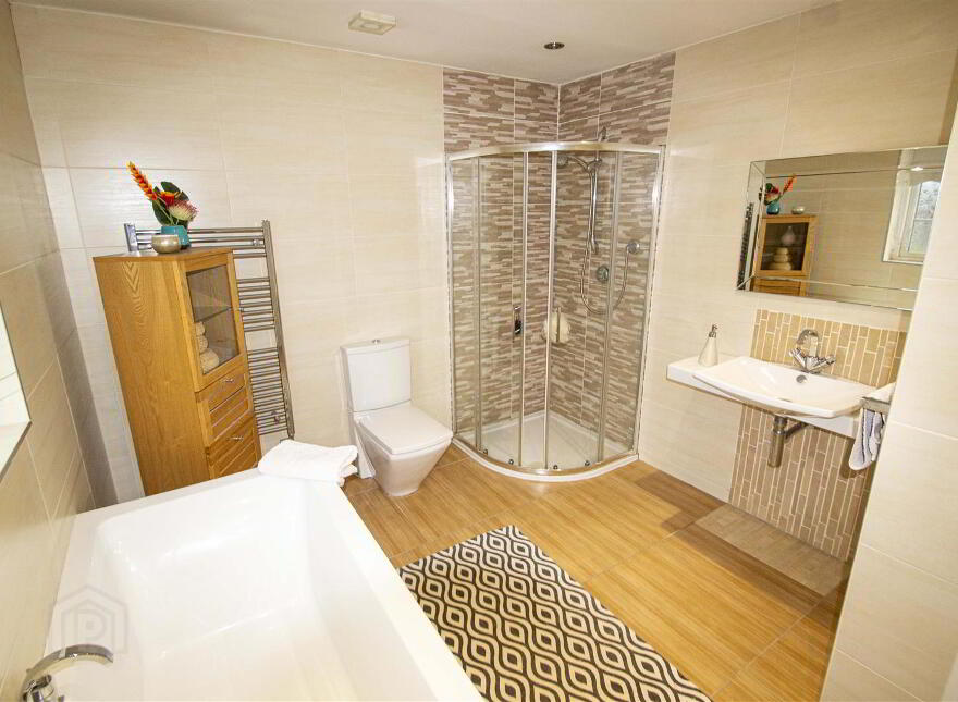 47 Lagmore Grove, Stewartstown Road, Belfast, BT17 0TD