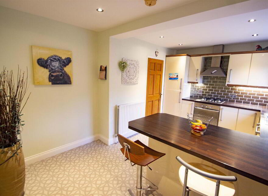 47 Lagmore Grove, Stewartstown Road, Belfast, BT17 0TD