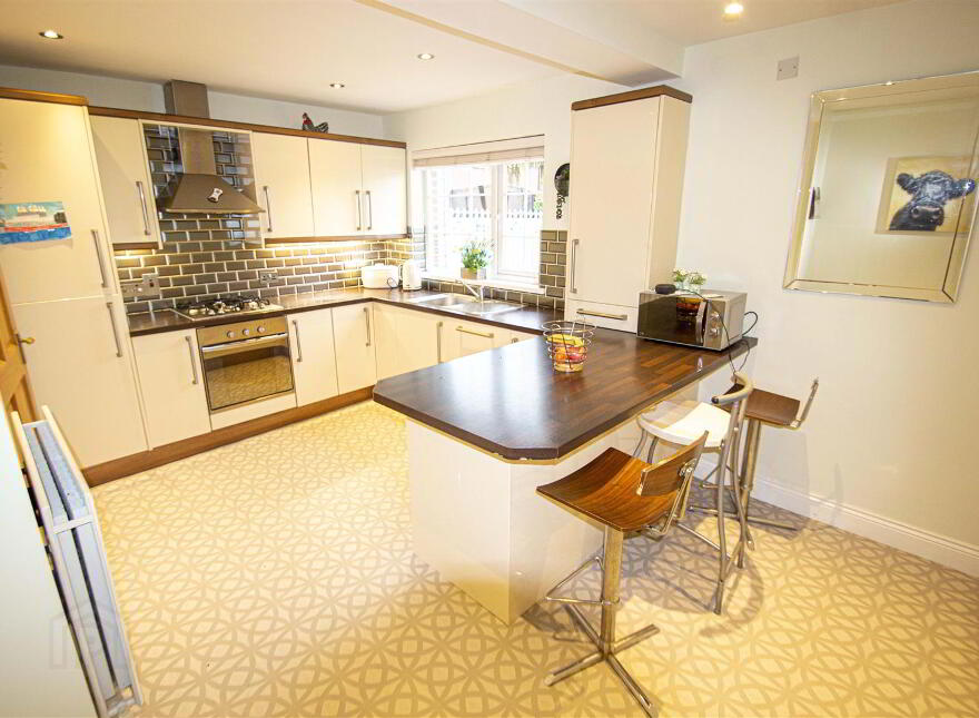 47 Lagmore Grove, Stewartstown Road, Belfast, BT17 0TD