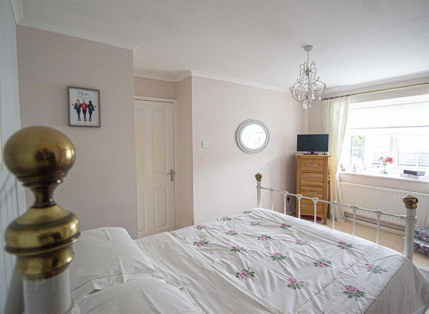 47 Lagmore Grove, Stewartstown Road, Belfast, BT17 0TD