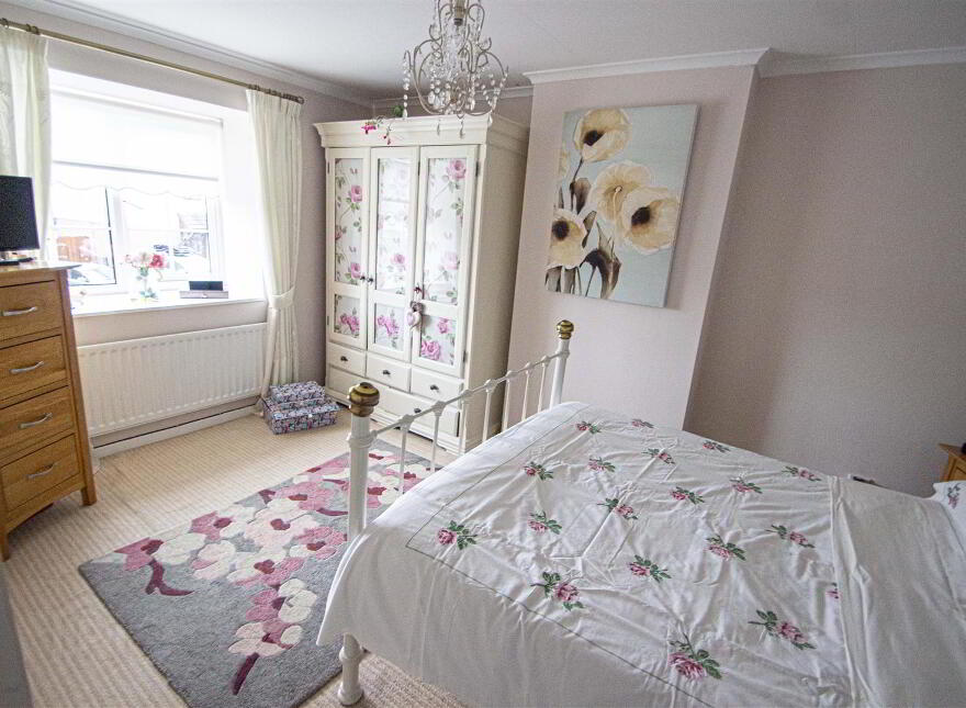 47 Lagmore Grove, Stewartstown Road, Belfast, BT17 0TD