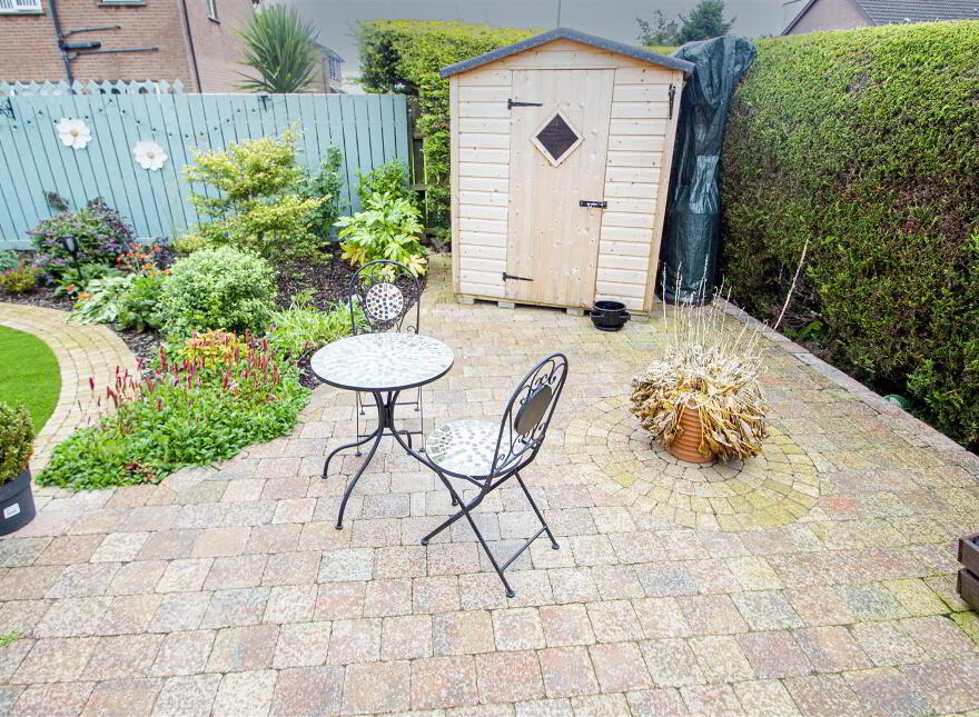 47 Lagmore Grove, Stewartstown Road, Belfast, BT17 0TD