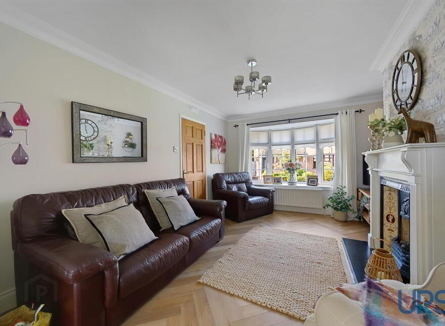 47 Lagmore Grove, Stewartstown Road, Belfast, BT17 0TD