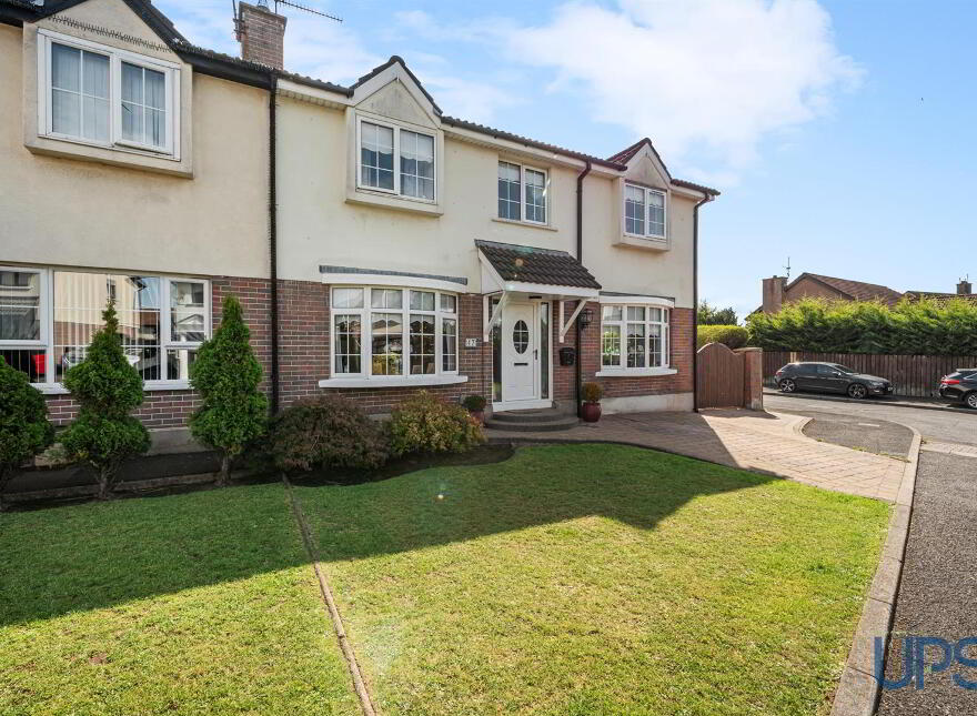 47 Lagmore Grove, Stewartstown Road, Belfast, BT17 0TD