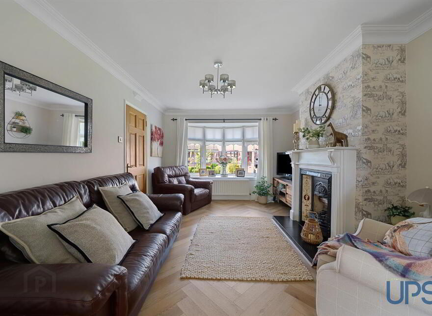 47 Lagmore Grove, Stewartstown Road, Belfast, BT17 0TD