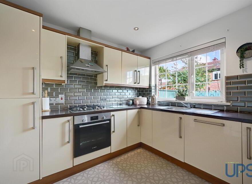 47 Lagmore Grove, Stewartstown Road, Belfast, BT17 0TD