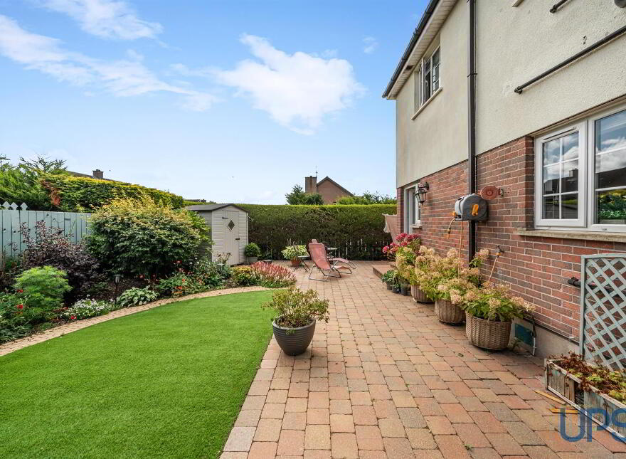 47 Lagmore Grove, Stewartstown Road, Belfast, BT17 0TD