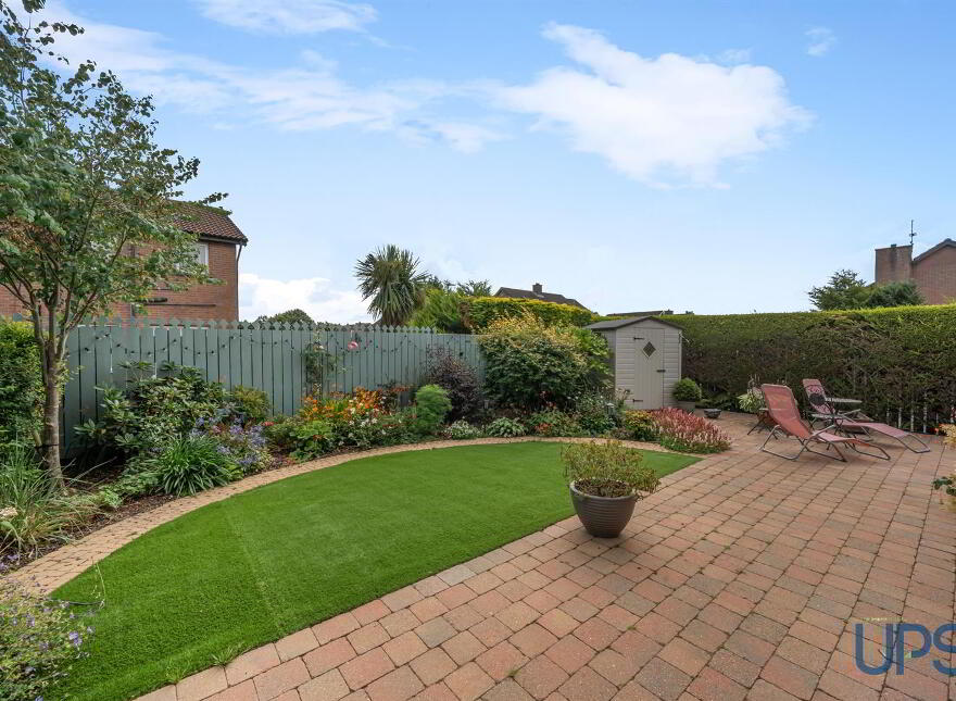 47 Lagmore Grove, Stewartstown Road, Belfast, BT17 0TD