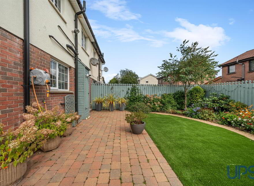 47 Lagmore Grove, Stewartstown Road, Belfast, BT17 0TD