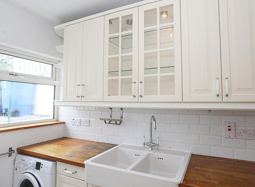 2 Windmill Cottages, Bangor, BT20 5QN