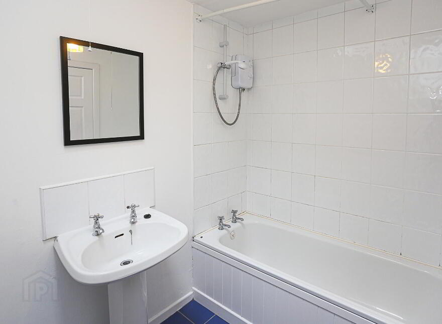 2 Windmill Cottages, Bangor, BT20 5QN