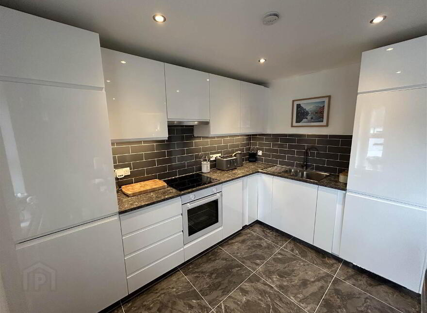 4 Pipers Field, Comber Road, Dundonald, Belfast, BT16 2AB